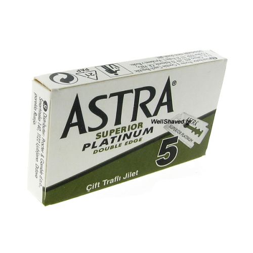 Ξυραφάκια Astra Superior Platinum κατάλληλα για όλες τις ξυριστικές μηχανές. Κάθε κουτάκι περιέχει 5 ξυραφάκια.