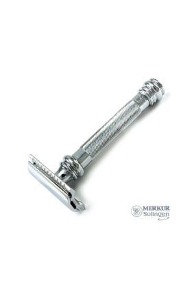 Ξυριστική μηχανή Merkur 38c Closed Comb με μεγάλη λαβή. Κατάλληλη για αρχάριους αλλά και έμπειρους χρήστες που αναζητούν καθημερινό βαθύ ξύρισμα.